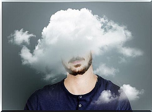 Man with clouds on his head to represent acineptosia